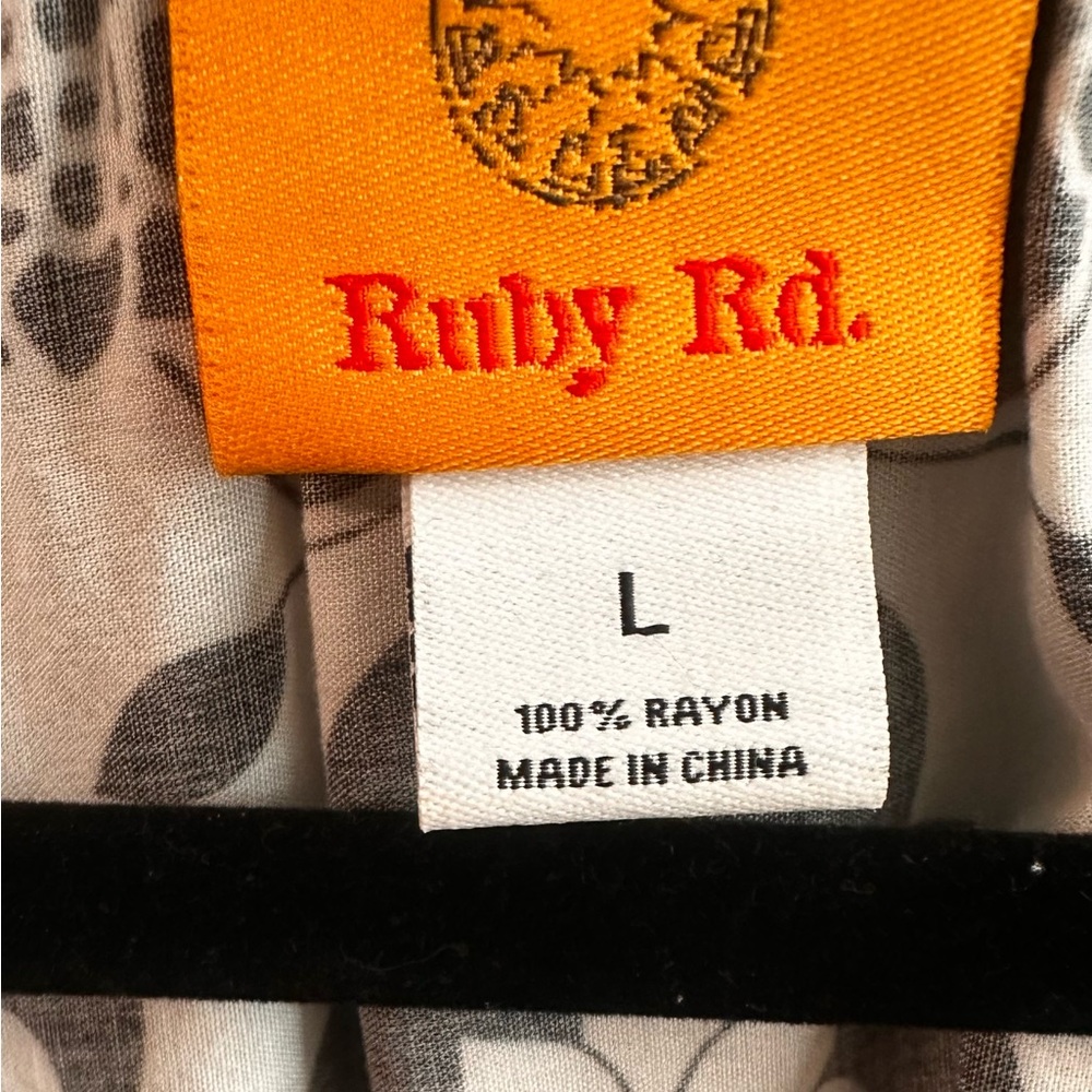 Ruby Rd. Black and White Patterned Blouse - Picture 2 of 3